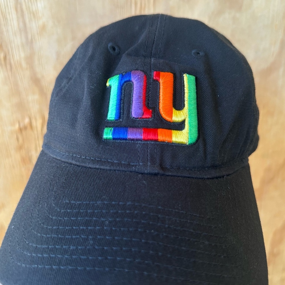 NY Giants NFL Black Rainbow Logo Pride Cap
